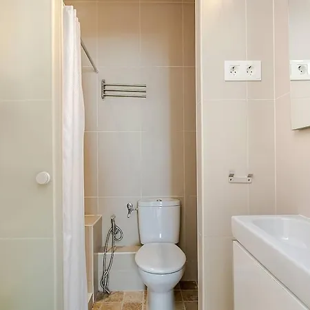 U-nique Pasteur Apartment