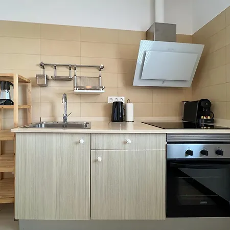 U-nique Pasteur Apartament *